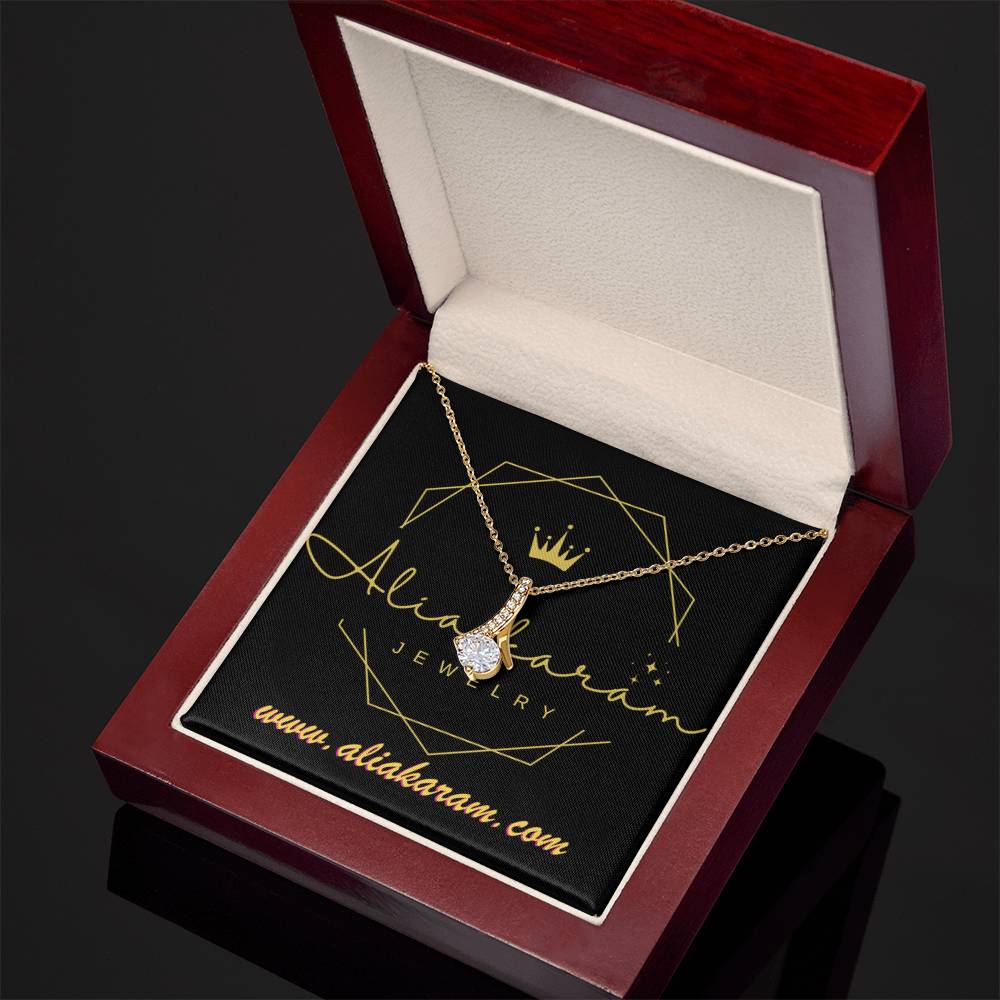 Alluring Beauty Necklace