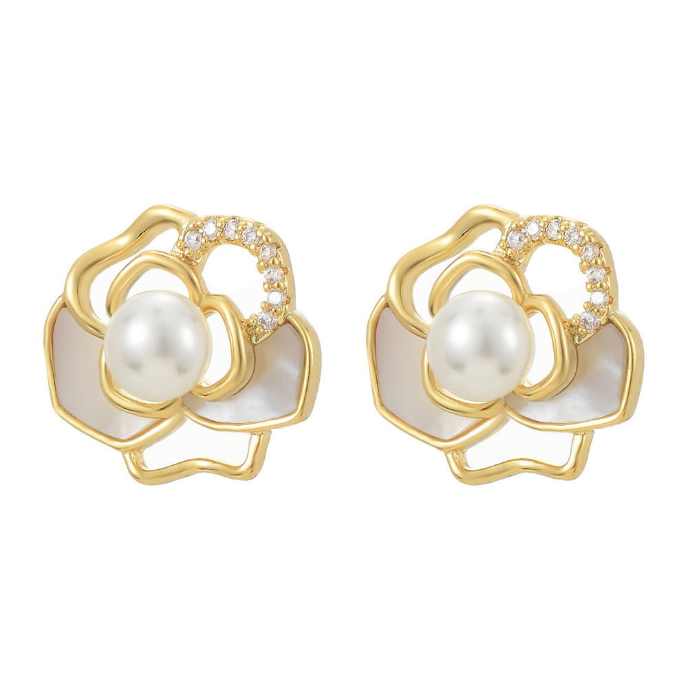 Retro French Pearl Stud Women's Light Luxury Shell Petal Earrings