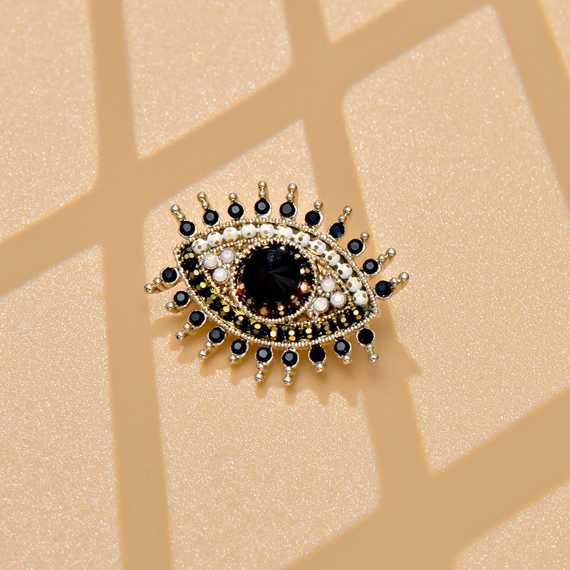 Stunning Women's Fashion Vintage Creative Devil's Eye Brooch