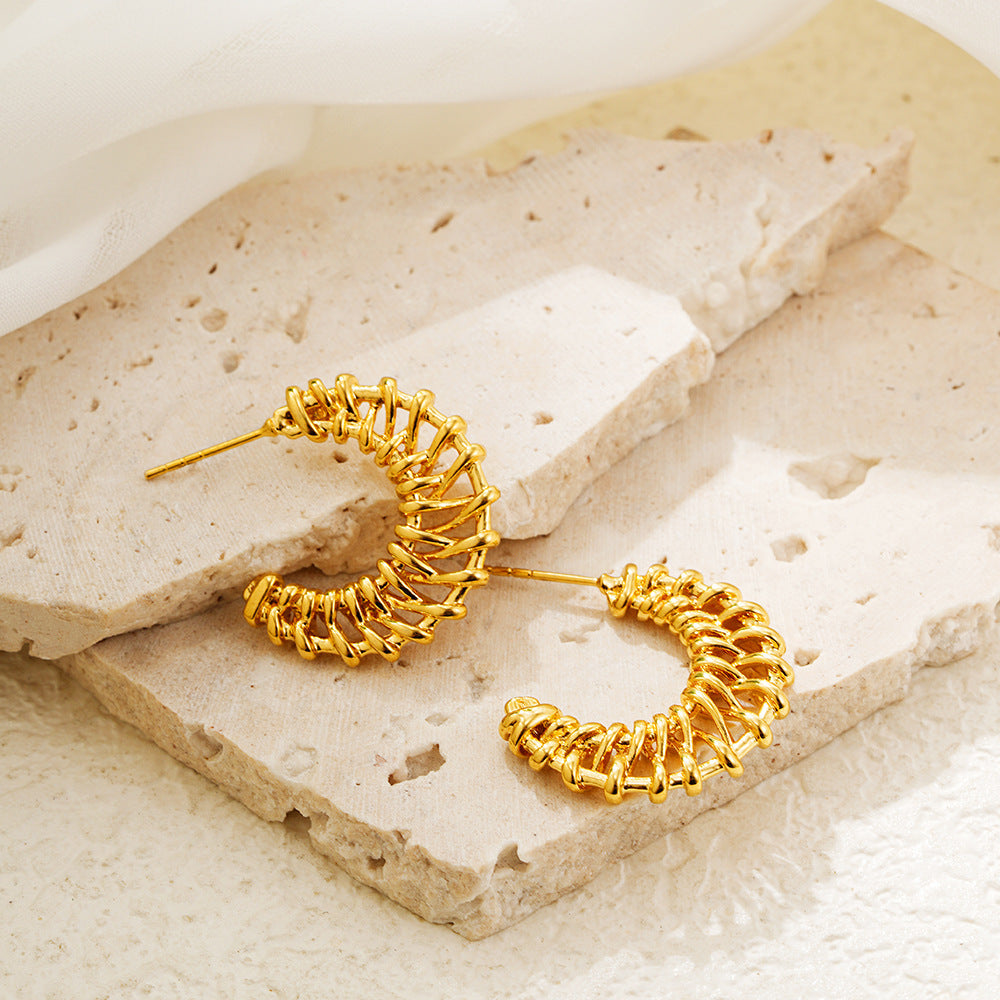 18K Gold Woven Crescent Stud Earrings For Women